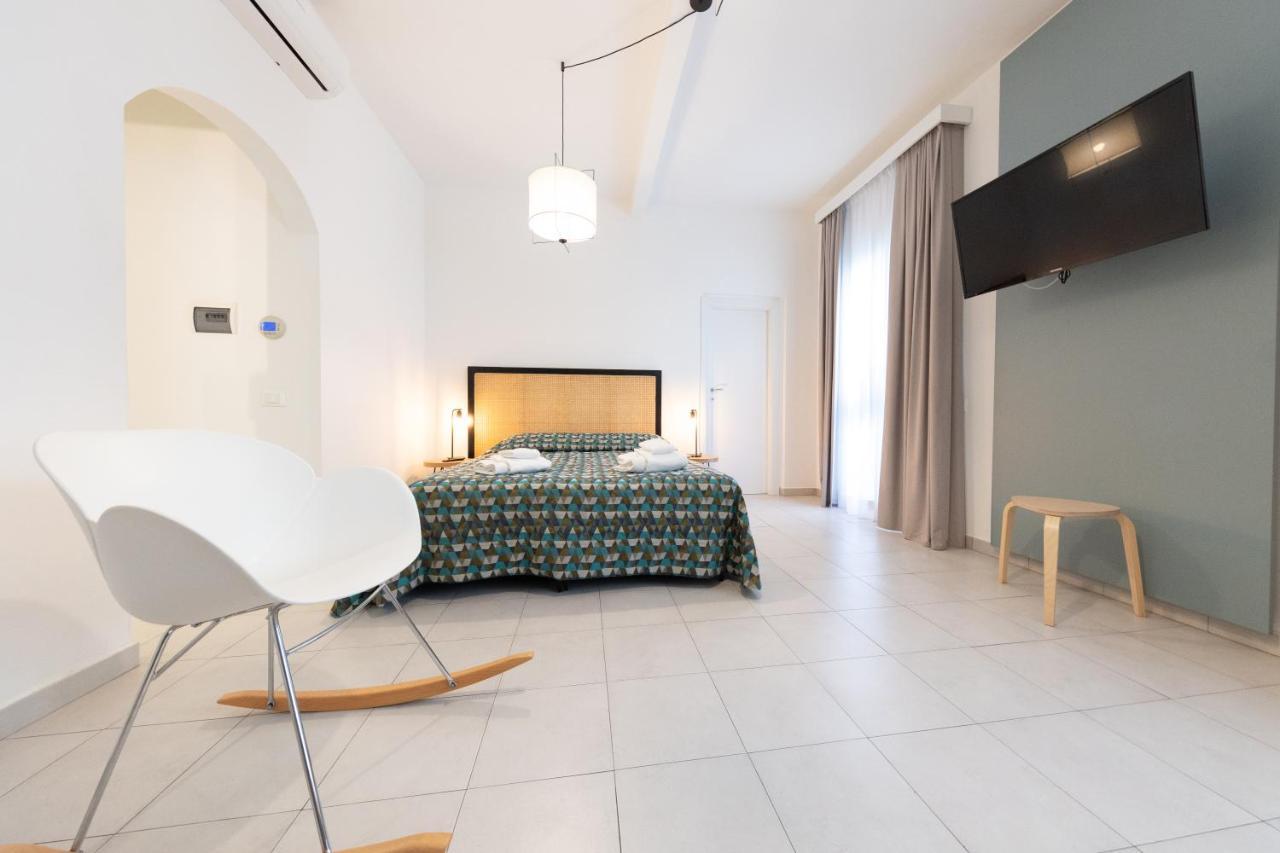 Via Siena 4 - Suites & Rooms Marina di Cecina Exterior foto